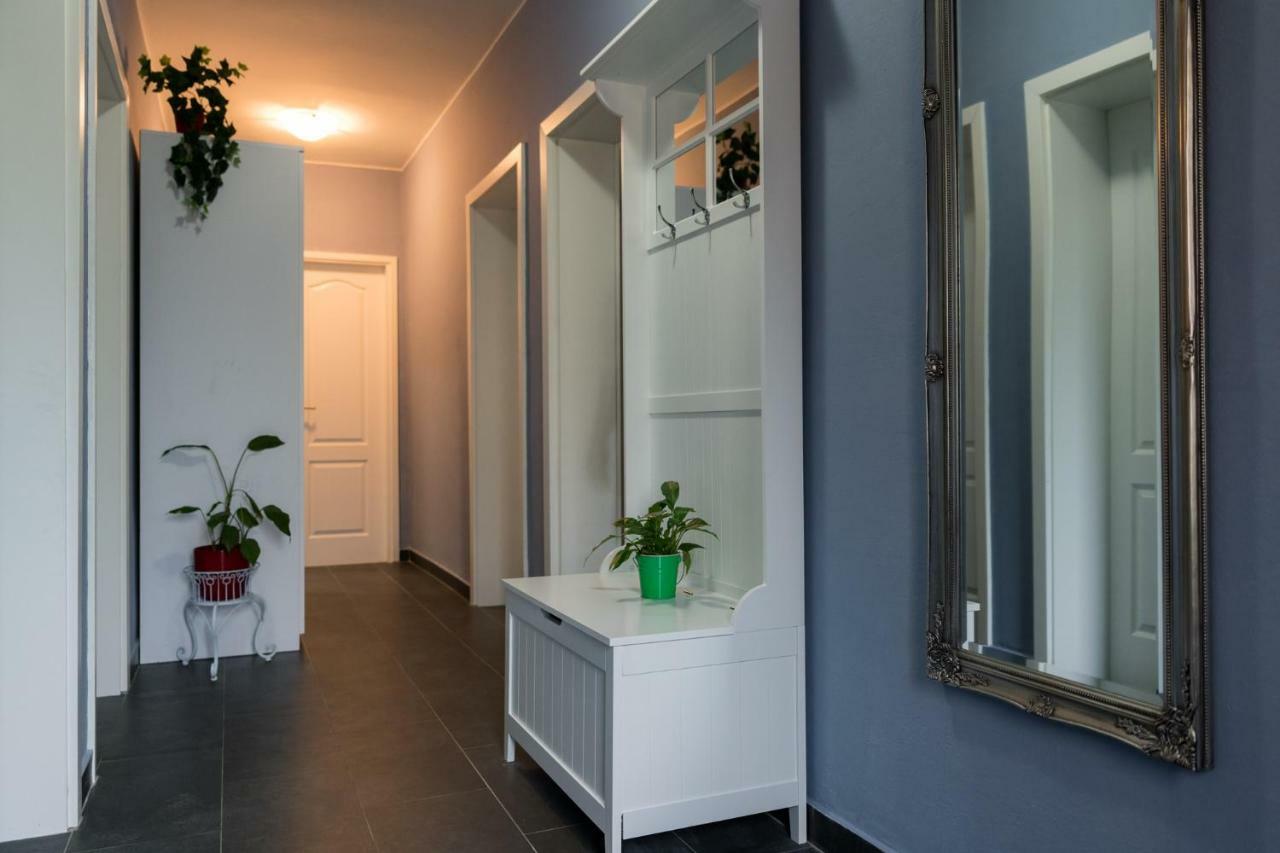 Apartments Mira Biograd Na Moru Zewnętrze zdjęcie