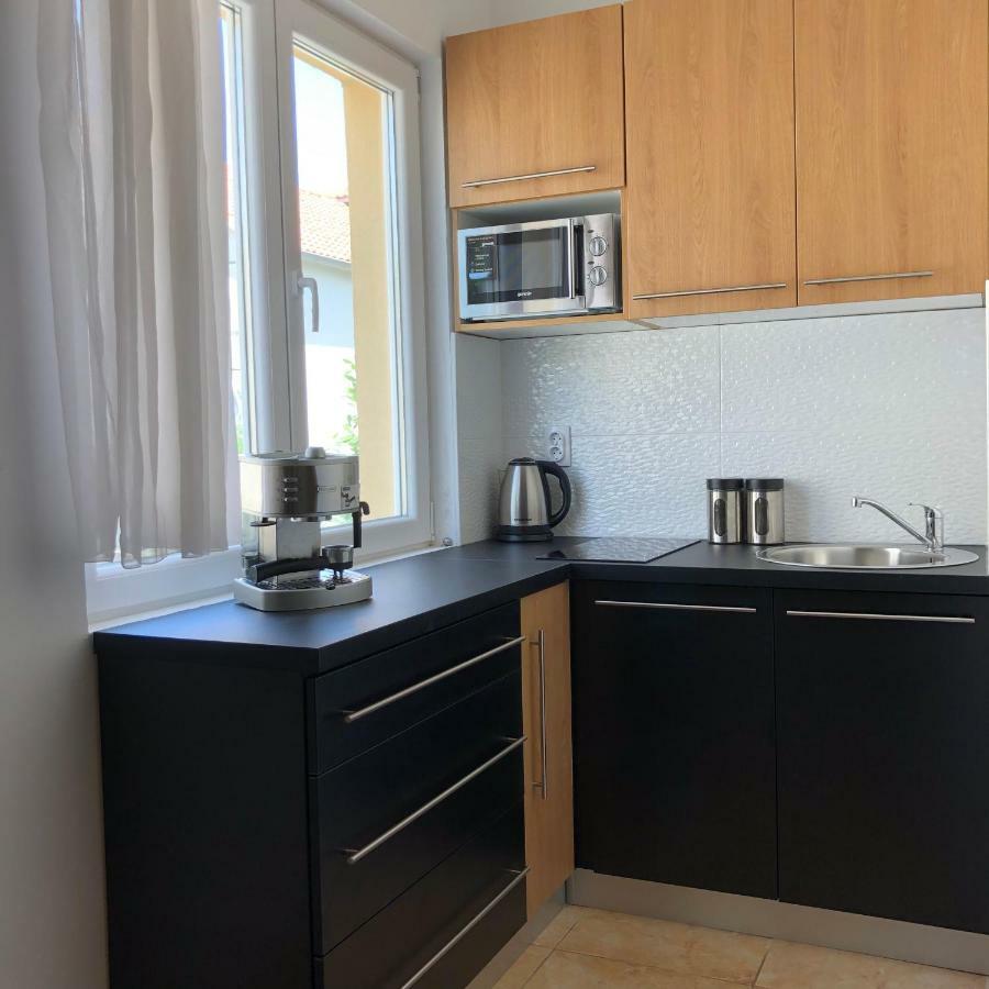 Apartments Mira Biograd Na Moru Zewnętrze zdjęcie