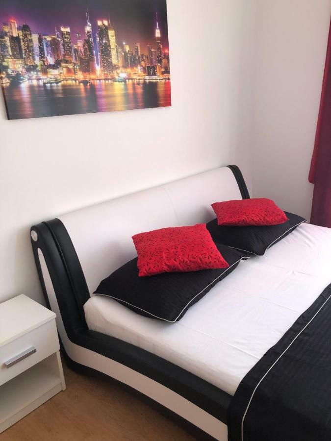 Apartments Mira Biograd Na Moru Zewnętrze zdjęcie