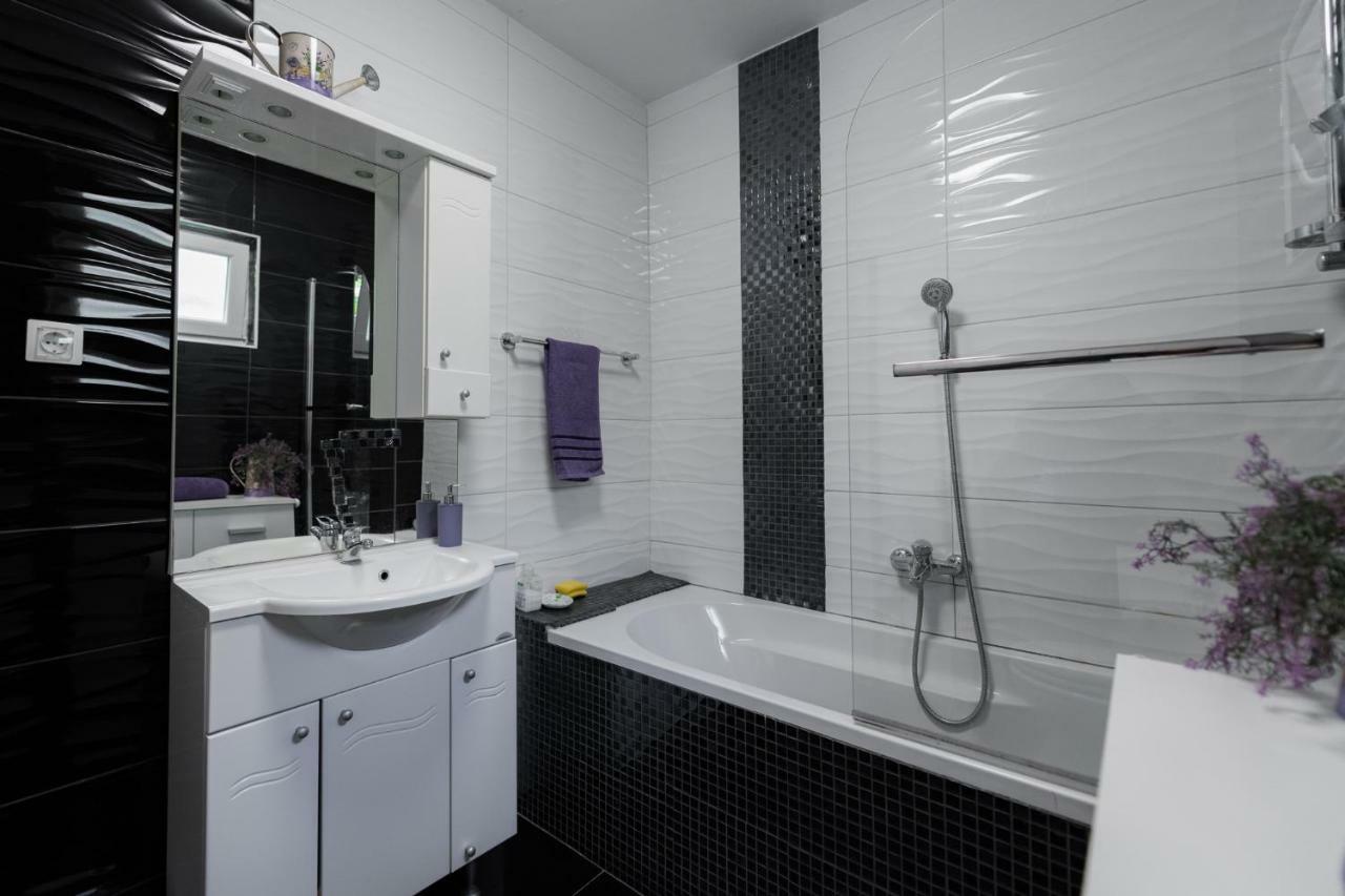 Apartments Mira Biograd Na Moru Zewnętrze zdjęcie